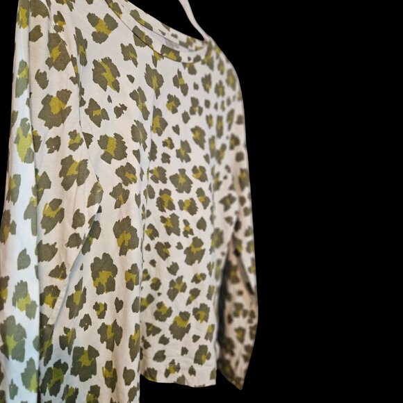 LOFT White & Green Leopard Print Long Sleeve Top Size XL - Picture 2 of 5